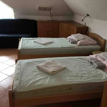 Vendégház In Guest - 2 With Bathroom *
